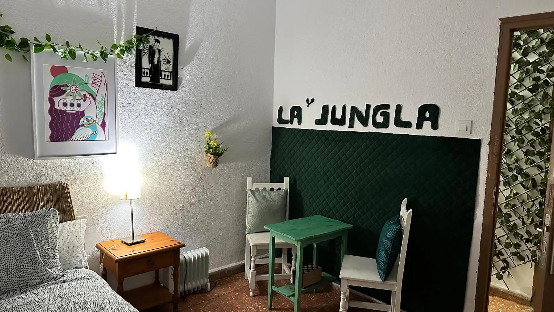 Semesterbostad Casa La Jungla Villa Algeciras